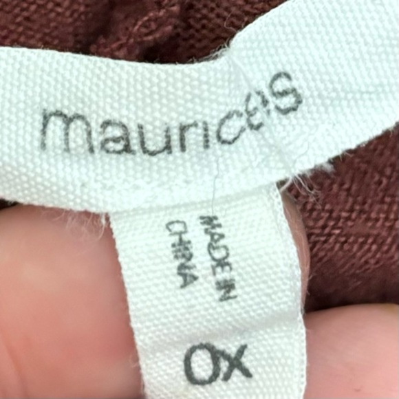 ➕ Maurices Crochet Sleeve Detail Wine Colored Fleece Top Womens Plus Size 0X - Picture 9 of 10